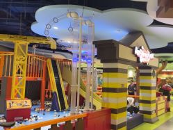 -MELAND CLUB亲子乐园•派对(虹桥万象城店)