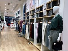 -优衣库(南宁安吉万达广场店)