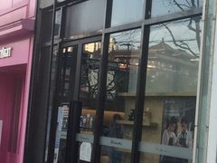 -瑞幸咖啡(巴黎春天陕西路店)