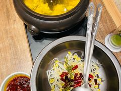 云海肴汽锅鸡-云海肴云南菜(浦江欢乐颂店)