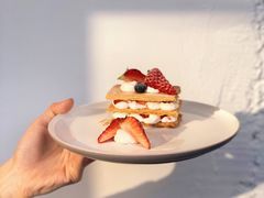 -洪小鹏生活美学馆(领SHOW天地店)