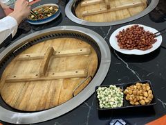 -六州府地锅鸡·农家菜·龙虾(未来科技城店)