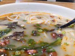 -螺小胖柳州螺蛳粉(钟楼总店)