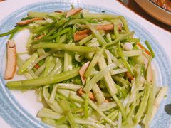 -吴越荣记苏州菜·松鼠桂鱼100%活鱼现做(斜塘老街店)
