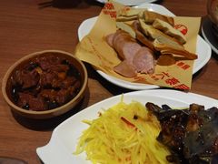 -六泰居·尔滨地标·东北菜(黄河路店)