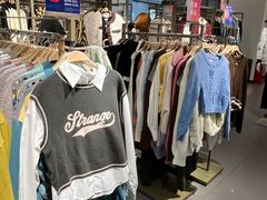-URBAN REVIVO(北京斯普瑞斯奥特莱斯店)