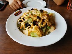 -拉亚汉堡经典餐厅(商城路店)