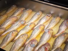 -荣家黄鱼面(前滩太古里店)
