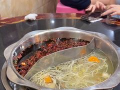 -储奇门鳝鱼火锅(总店)