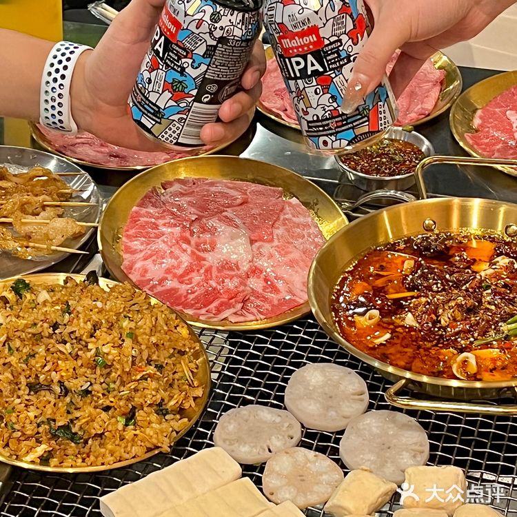 他们家主打红河口味的烧烤 基本没有踩雷的