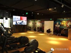 -VLines耀能运动24小时·月付制健身(京广桥店)