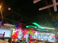 -路边边.炒菜烧烤.音乐餐厅(良乡长虹店)