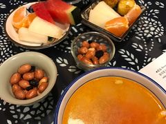 -蜗牛小馆醉乡民谣云南菜(惠新西里店)