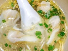 老鸡汤馄饨-南京大牌档(香港广场店)