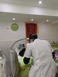 -苗医生草本科技祛痘