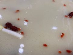 -颜氏双江清水鱼一养身火锅(磁器口店)