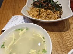 开洋葱油拌面-东泰祥生煎馆(重庆北路店)