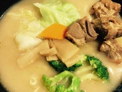 -陕味食族(西小口路店)