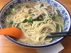骨汤摔面-竹青胶东摔面(黄岛开发区店)