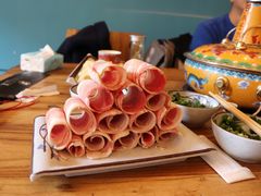 -毛辣果·贵州红酸汤牛肉火锅(西单店)