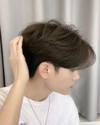 -V8潮牌·接发烫染连锁