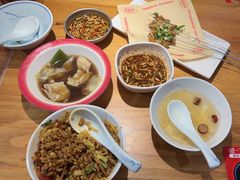 -怪噜范·老贵阳街头名小吃(鸿通城店)