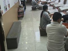 -郑远元专业修脚房(田贝二路店)