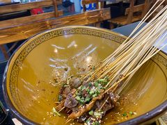 -上上签·冷锅串串(六灌路店)