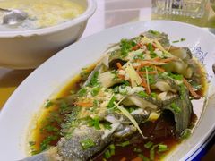 -芦茨金富饭庄·25年老字号·专做稻草鸡