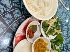 -桥香园云南过桥米线(金马碧鸡店)