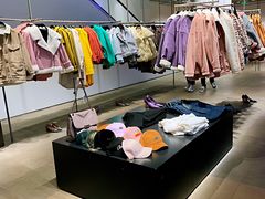 -URBAN REVIVO(深圳华润万象天地店)