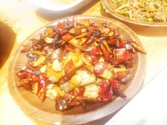 -隔壁老王·家常云南菜(花巷店)
