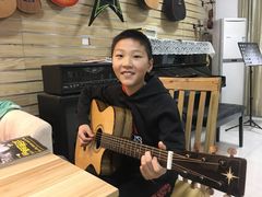 -缪斯琴行英皇小提琴.钢琴.吉他(张江店)