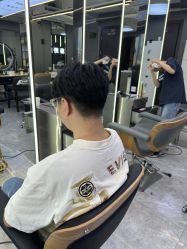 -藤野造型烫发染发