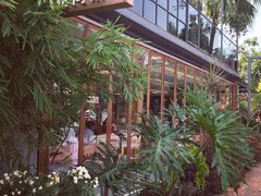 -花间茶(华侨城创意园店)