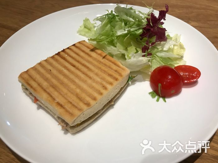 lightr兰兔轻食(总部基地店)金枪鱼帕尼尼图片 - 第2张