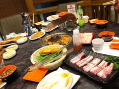 -老熟人烤肉城(马家堡店)