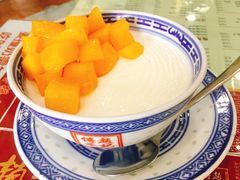 -赵记传承特色牛奶甜品(泉城广场店)