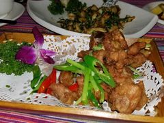 -香巴拉云南餐厅(华莱坞店)