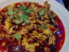 -路边边地标烧烤·川菜·小龙虾·音乐酒馆(良乡长虹店)