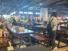 -胖东来生活广场(健康路店)