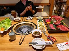 -炼火烤肉店