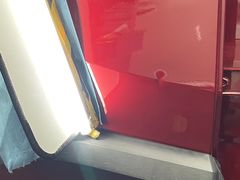 -鲨鱼皮汽车凹陷玻璃修复(静安店)