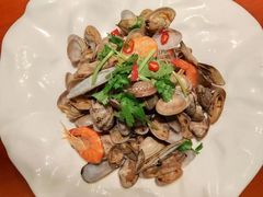 -胡记饭店(保工街店)