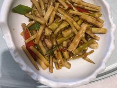 油焖春笋尖-食客堂麻婆豆腐专门店