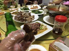 -苏莱特色牛骨滩羊手抓馆(长城东街总店)