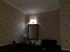 -橡树林酒店(大坪龙湖时代天街重医附一院店)