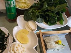 -华晟山城火锅(开发区港西东阁里店)