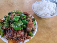 -十一街苍蝇馆子转经消江湖菜(九眼桥十一街店)