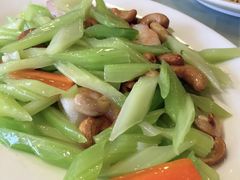 -添福来墨鱼饺子 · 海鲜东北菜(大连星海·黄浦路店)